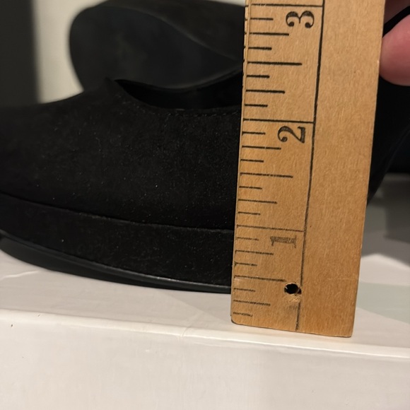 Style & Co Lylla Black Faux Suede Sparkly Studded Heels Stilleto Size 8.5 - Picture 7 of 8